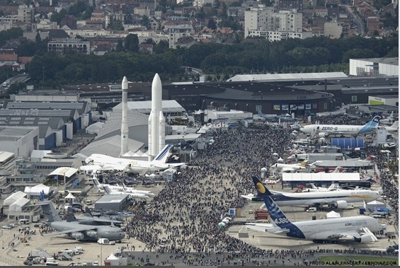 Aerial view of the most recent Paris Air Show in 2007.