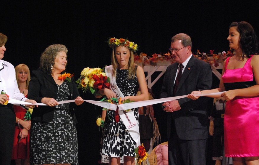 The annual Chrysanthemum Festival in Bristol is a town-wide celebration.